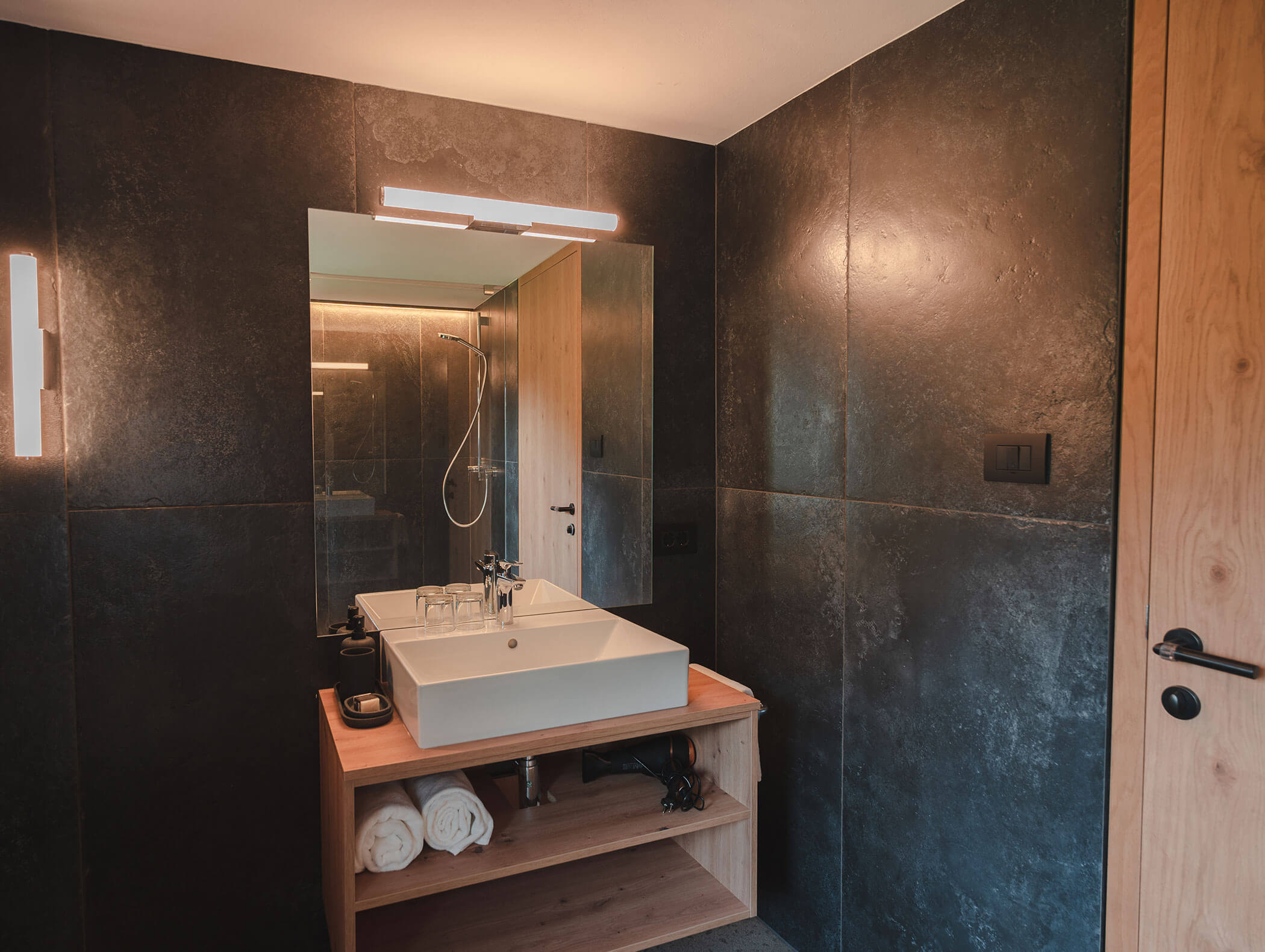 Bathroom - ApartSuite Nova Domus